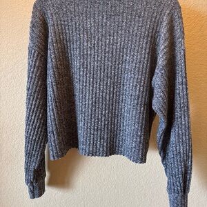 Zara Trafaluc Collection Women's Gray Cropped Sweater Size S Long Sleeve Knit